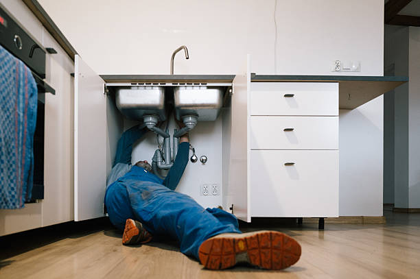 Professional Leak Detection technician working in Hiawassee, GA